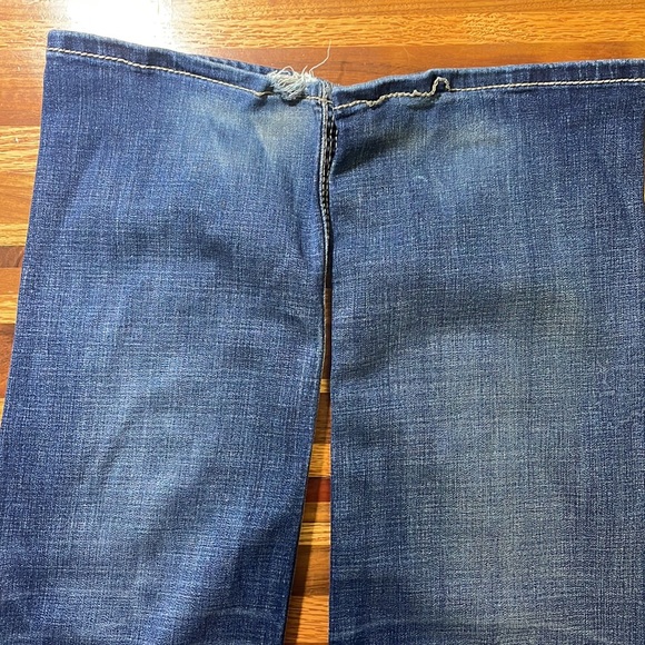 Buckle BKE mens 34x32 Tyler straight fit denim blue jeans EUC - Picture 8 of 8